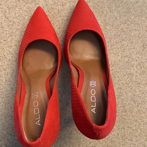 Aldo red heels - Picture 4 of 6